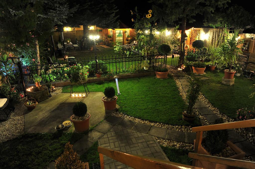 Sopron Eszter Apartman Extérieur photo