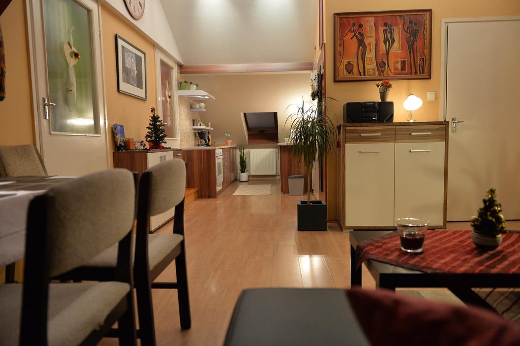 Sopron Eszter Apartman Extérieur photo